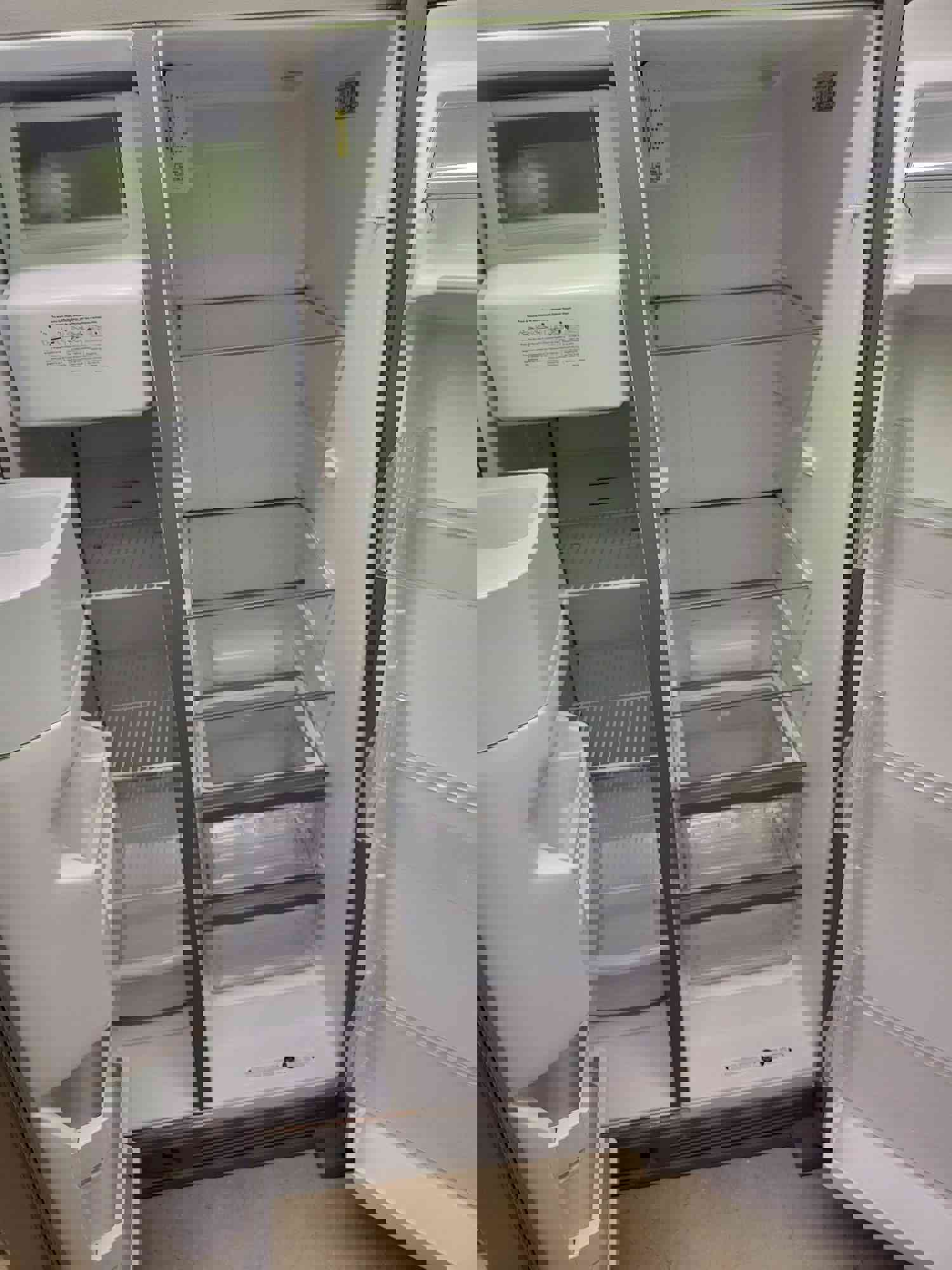 WHIRLPOOL 24.6-cu ft Side-by-Side Refrigerator with Ice Maker (Fingerprint-Resistant Stainless Steel)