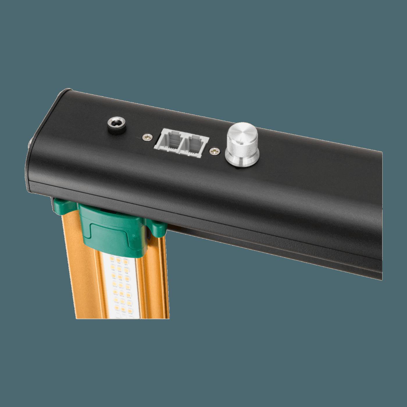 Growers Choice ROI-E420 Full Spectrum Compact Horticulture LED Fixture