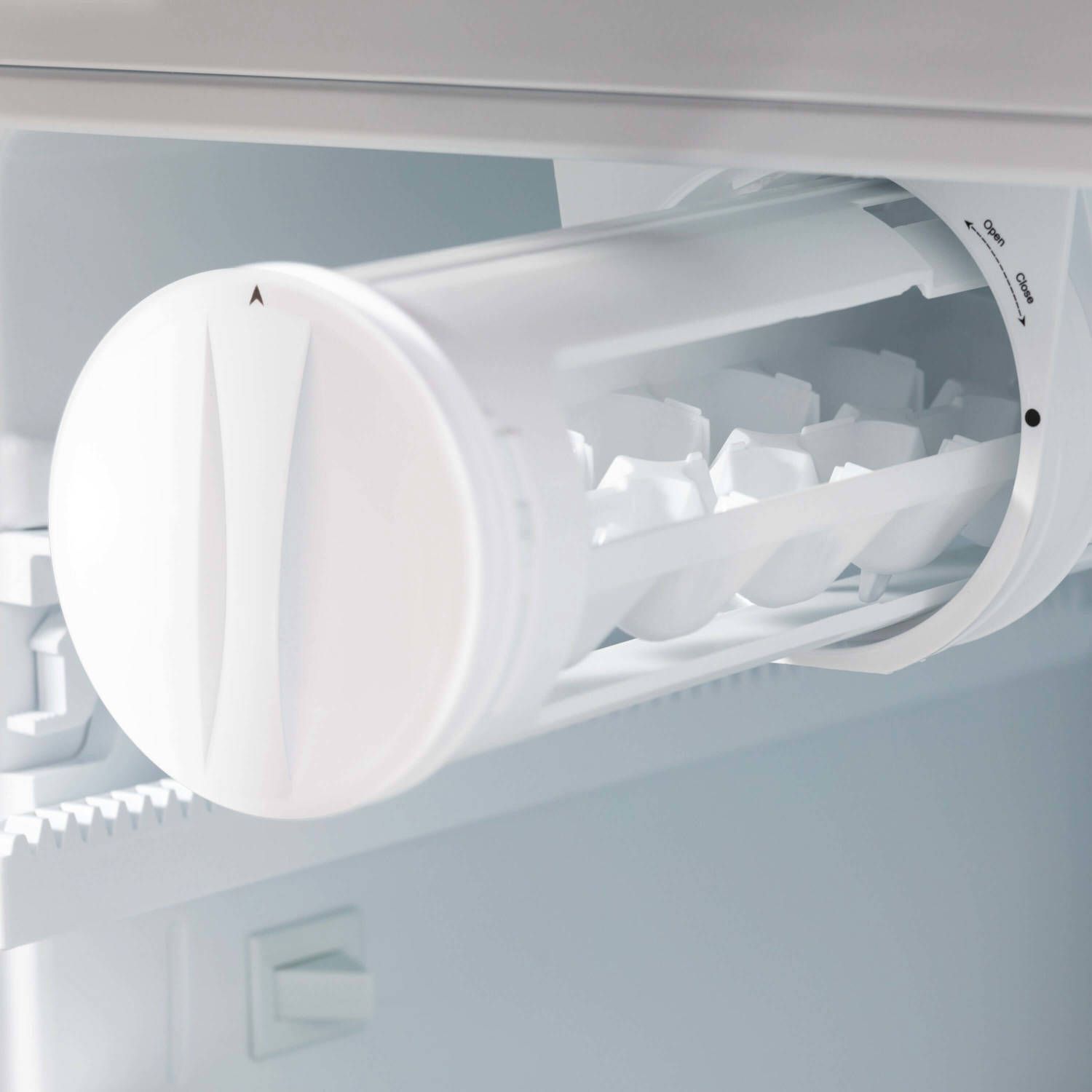 ZLINE 36 in. Autograph Edition 4-Door French Door Refrigerator with Ice Maker - Black Stainless Steel & Champagne Bronze Handles