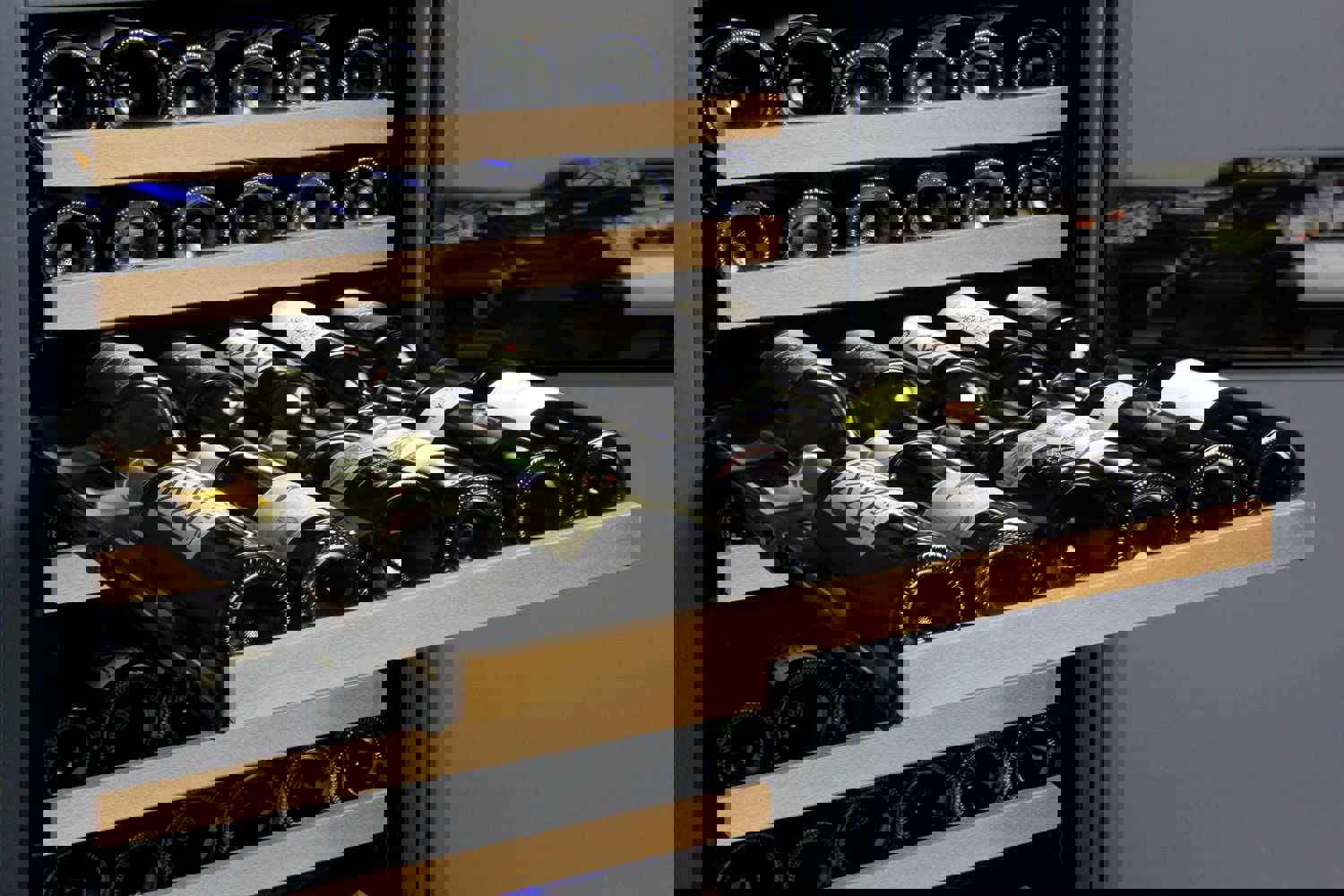 Allavino FlexCount Series Dual Zone Compressor Wine Refrigerator - 177 Bottle Capacity