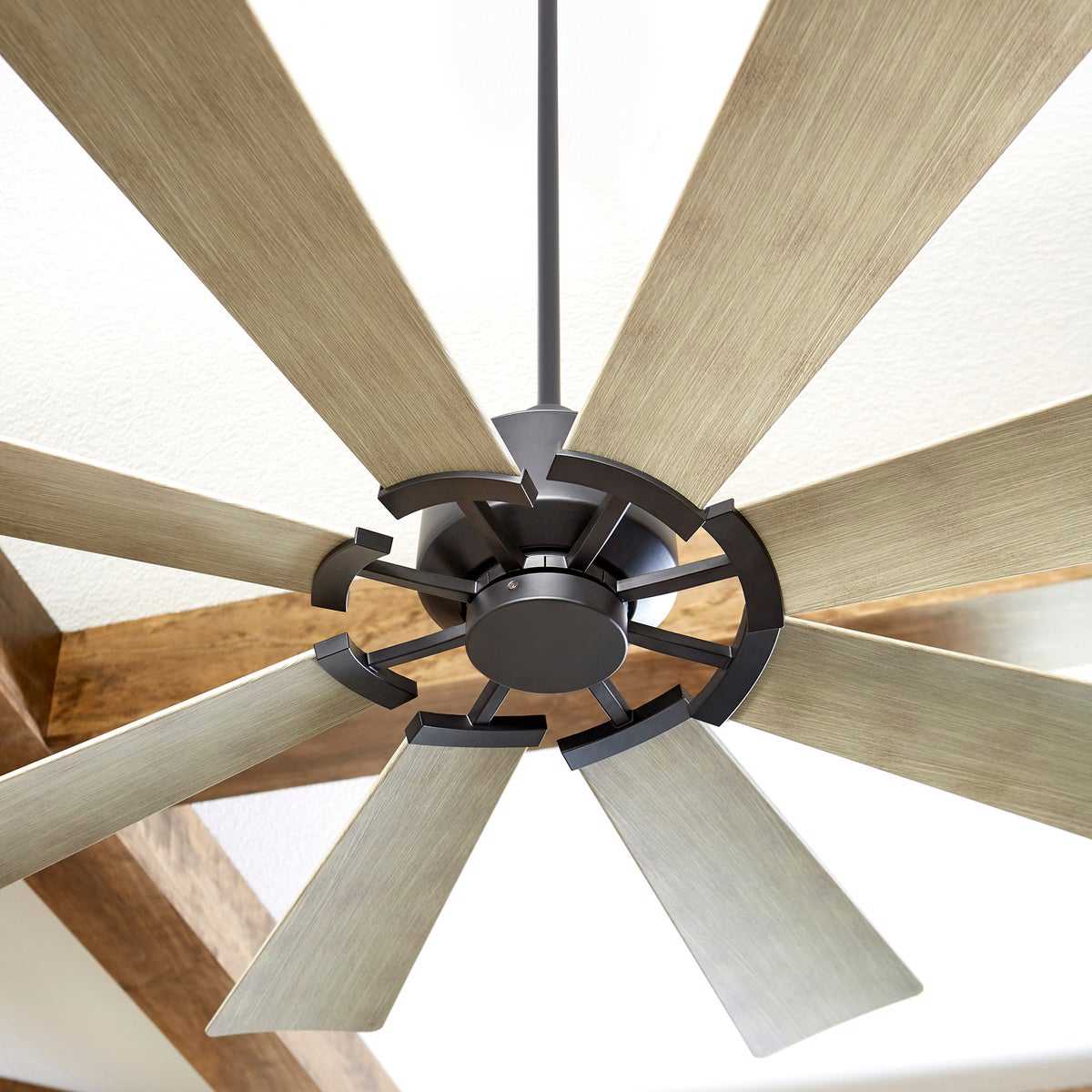 Modern Ceiling Fan with 8 Blades - Whisper Quiet DC Motor - Energy Efficient