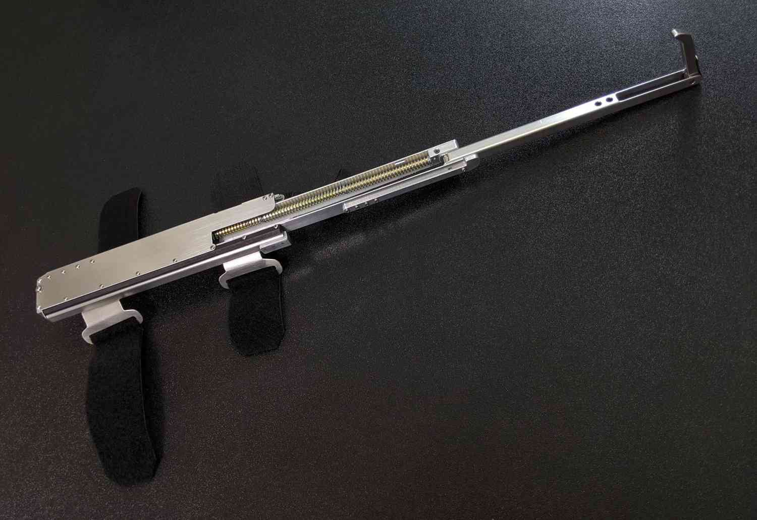 Auto Hook V1 - Telescopic Sleeve Gadget for Extended Reach