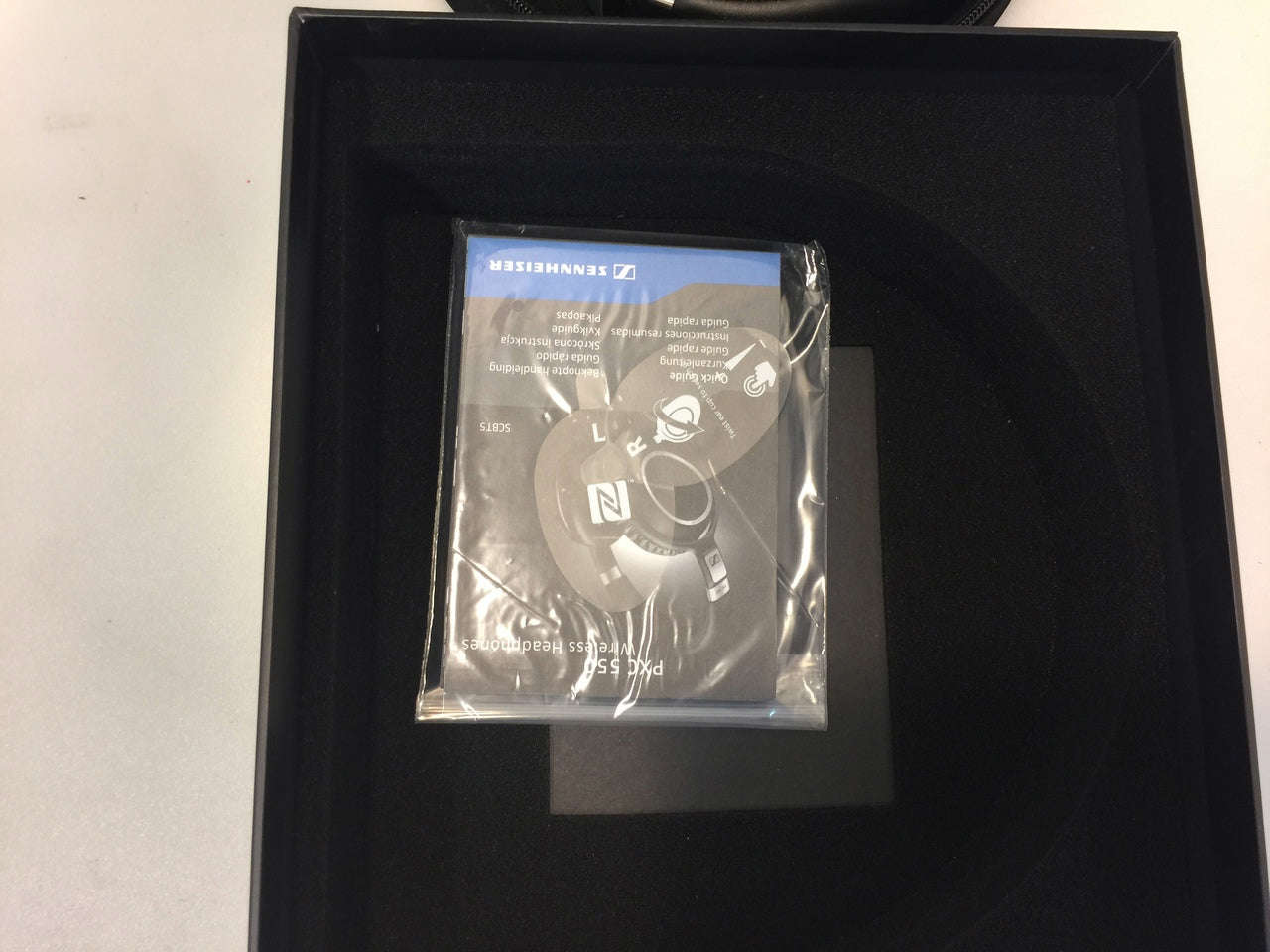 Sennheiser PXC 550 Wireless Bluetooth Headphones - Premium Sound for Business Travelers