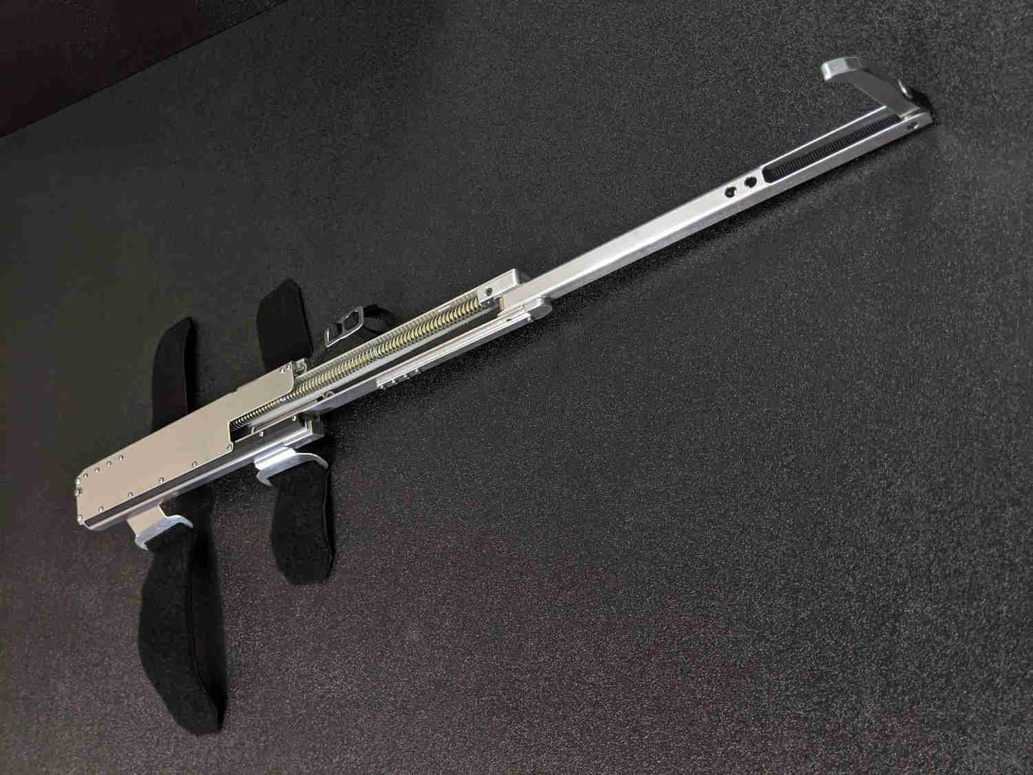 Auto Hook V1 - Telescopic Sleeve Gadget for Extended Reach