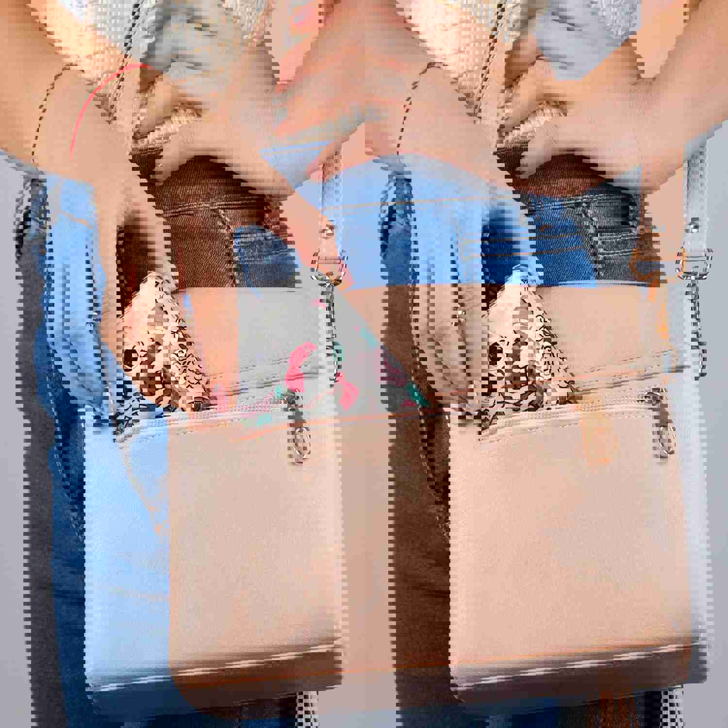 Premium TPU Clear Case with Floral Snake Design for iPhone & Samsung