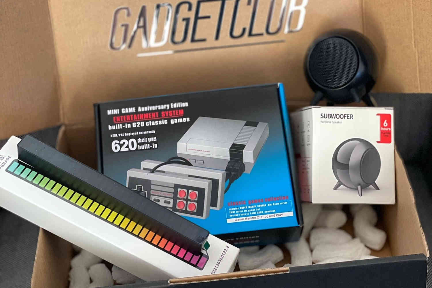 Tech Enthusiast's Dream: Gadget Club Monthly Subscription Box