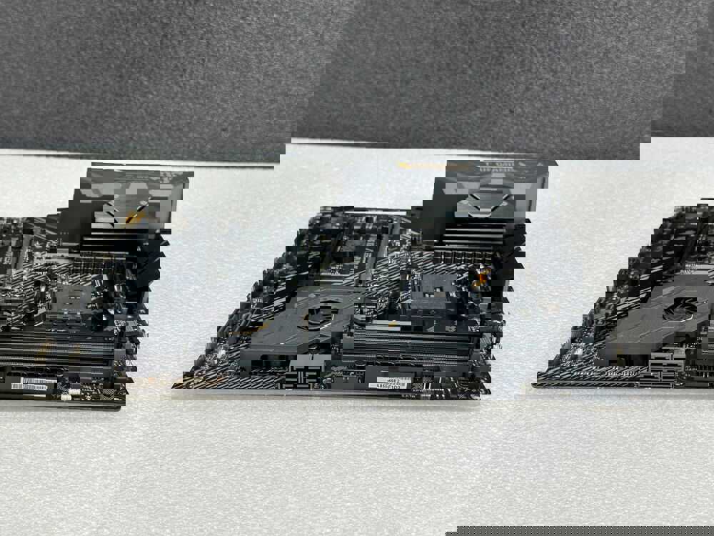 ASUS TUF GAMING X570-PLUS (WI-FI) AM4 Motherboard