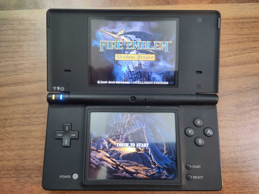 Nintendo DSi Handheld Game Console with Stylus - Tested & Working